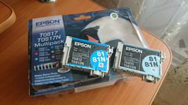 Продам б/у картриджи для принтера Epson R270