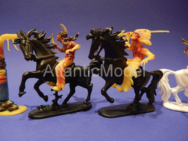 Солдатики 1/32 Hofler Индейцы Первый Желтый 6+1