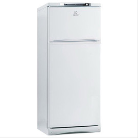 Двухкамерный холодильник Indesit ST 145