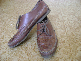 Продам женскую обувь