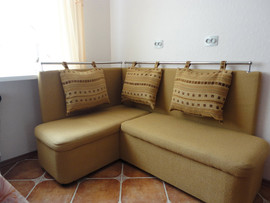 мягкий уголок для кухни