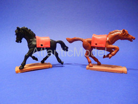 Солдатики 1/32 Plasty Лошади солдатиков 2 фигуры