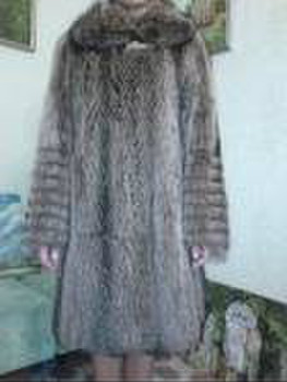 Продам шубу из меха енота