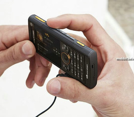 Продаю SonyEricsson W902 в хорошем состоянии 2