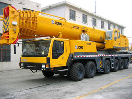 Автокран XCMG QY130