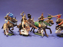 Солдатики 1/32 Britains Рыцари и Сарацины Конные 6 6