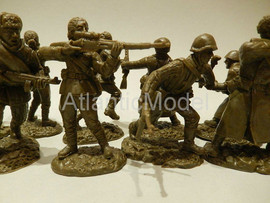 Солдатики 1/32 tssd Советская армия 16 фигур WWII 8