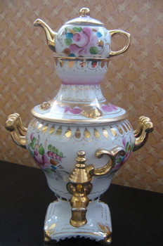 Старинный самовар -статуэтка-шкатулка 2