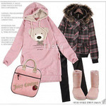 Толстовка.Тёплая,мягкая и очень удобная.