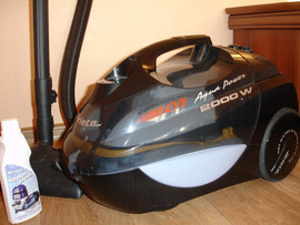 Пылесос Ariete 2479 Hot Aqua Power