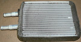 Радиатор печки теплообменник YL8Z-18476-AA Ford Escape 3