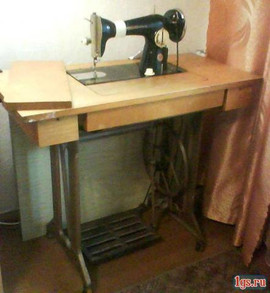 Продаю швейную машинку
