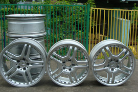 Продаю диски AMG на Мерседес R-19 и R-18 5