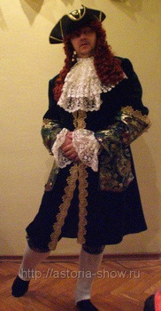 Камзолы, исторические костюмы, прокат костюмов