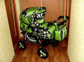 продаю отличную коляску