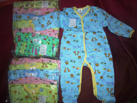 Одежда для новорожденных новая