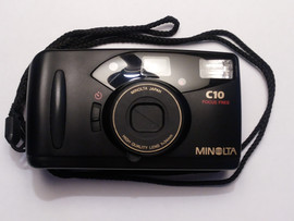 Плёночный фотоаппарат Minolta C10