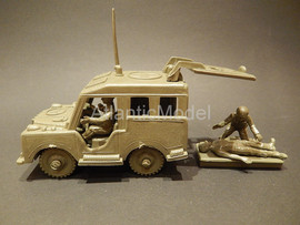 Солдатики 1/32 Atlantic Медицинский джип США 10