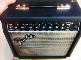 Гитарное комбо Fender 2