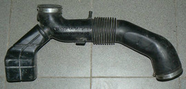 Патрубок воздушного фильтра MR323265 Chrysler Sebring Coupe Ecli