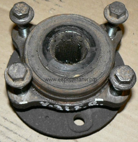 Ступица передняя 30639875 Volvo XC90 2.8 T6