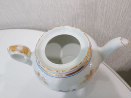 * { Kahla } *1957 * Красивый заварной чайник Германия без сколов
