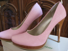 Туфли Flower in Dream 37-37.5 новые за 3 000 руб 2