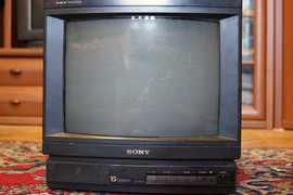 телевизор SONY-тринитрон-14дюйм