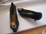 1989 Абсолютно новые чёрные женские туфли на небольшом каблуке