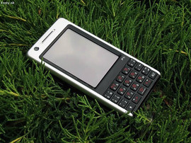 Новый Sony Ericsson P1i (Ростест, оригинал,полный комплект) 2