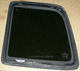 Стекло кузовное левое Jeep Liberty Cherokee 2