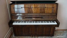 Пианино Заря 2