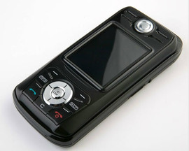 Куча функций, флешридер, камера, 262к дисплей, 64 голоса полифон