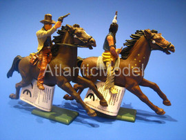 Солдатики 1/32 Britains Индеец воин и шериф 6