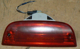 Фонарь стопа центральный Jeep Liberty