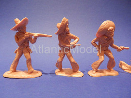 Солдатики 1/32 Reisler Пешие мексиканцы 4 фигуры