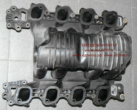 Коллектор впускной 2L2E-9423-AB Ford Explorer 4.6 V8 2