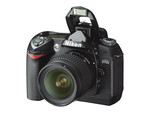 Отличный зеркальный фотоаппарат Nikon D70s body