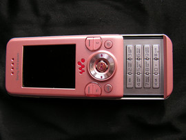 Sony Ericsson W580i -розовый Москва 4