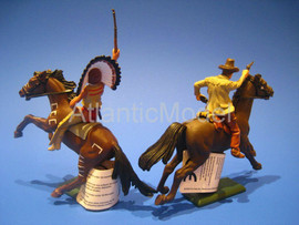 Солдатики 1/32 Britains Индеец вождь и шериф 7