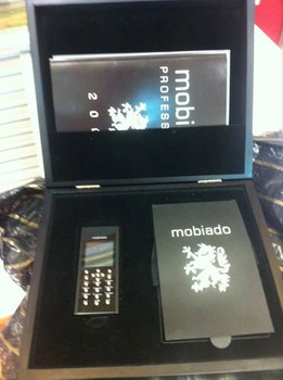 mobiado luminoso 9 часов проговорено всего, идеальное состояние.