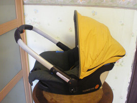 Детское автокресло