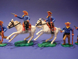 Солдатики 1/32 Timpo Ковбои Пятый набор 7 фигур