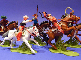 Солдатики 1/32 DSG Пять конных ковбоев запад