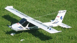 Самолет радиоуправляемый