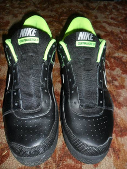 ПРОДАМ КРОССОВКИ "NIKE"