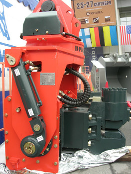 Продам вибропогружатель 2