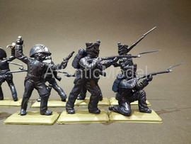 Солдатики 1/32 DSG Пешие французы 12 Не окрашены 3