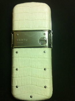 VERTU constellation с белой кожей Алигатора!