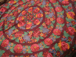 Платок с кругами и бордовыми цветами 115 х 115 см с бахромой